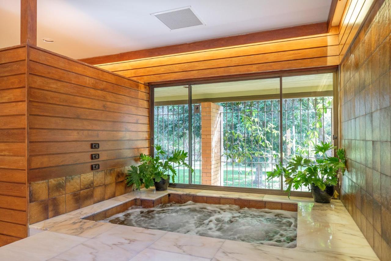 Spacious Hideaway Retreat, Brookfield, בריסביין מראה חיצוני תמונה